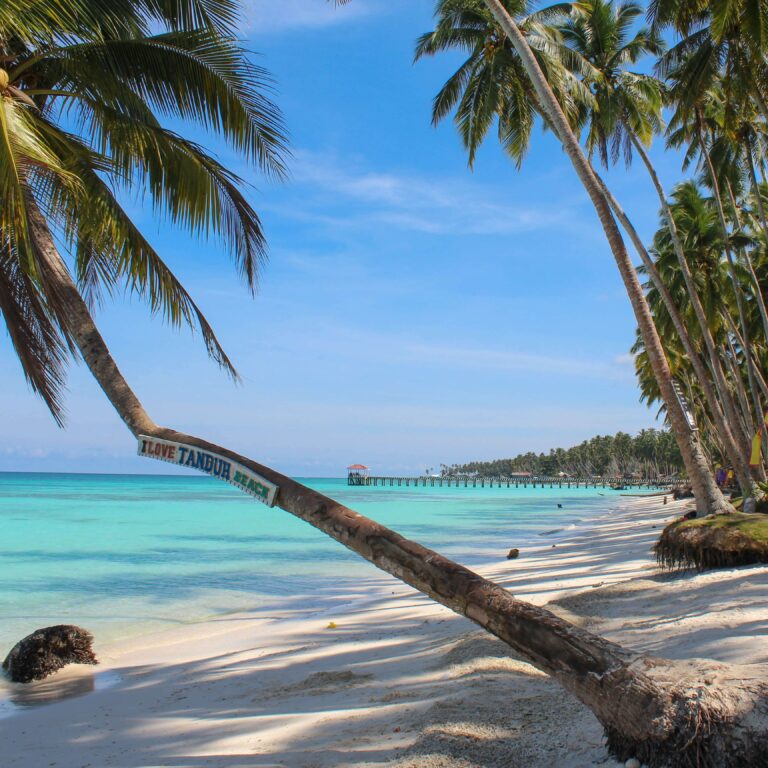 Tanduh Beach Sulu La Turista Filipina